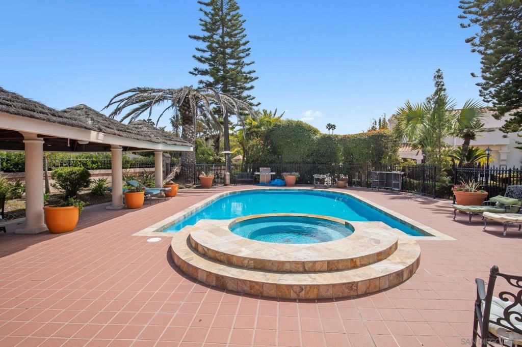 Property photo 23