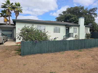 981 Lincoln Ave, El Cajon, CA 92020