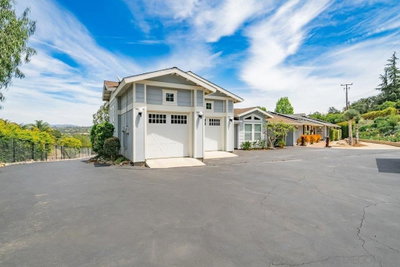 460 Rancho Camino, Fallbrook, CA 92028