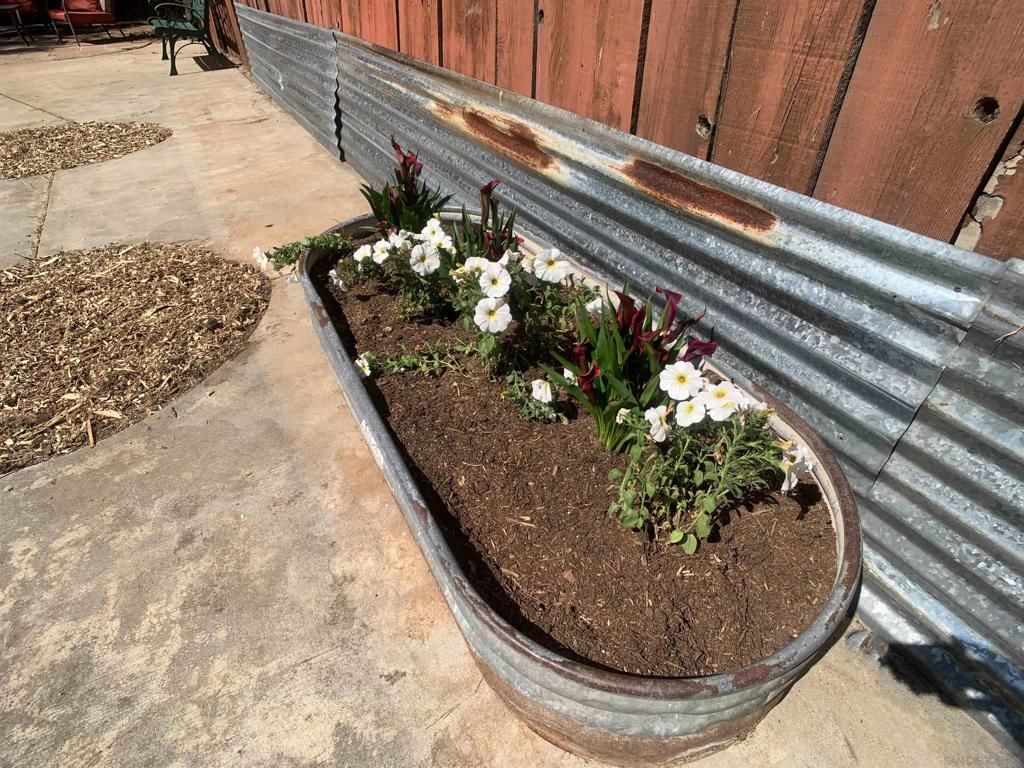 Property photo 36