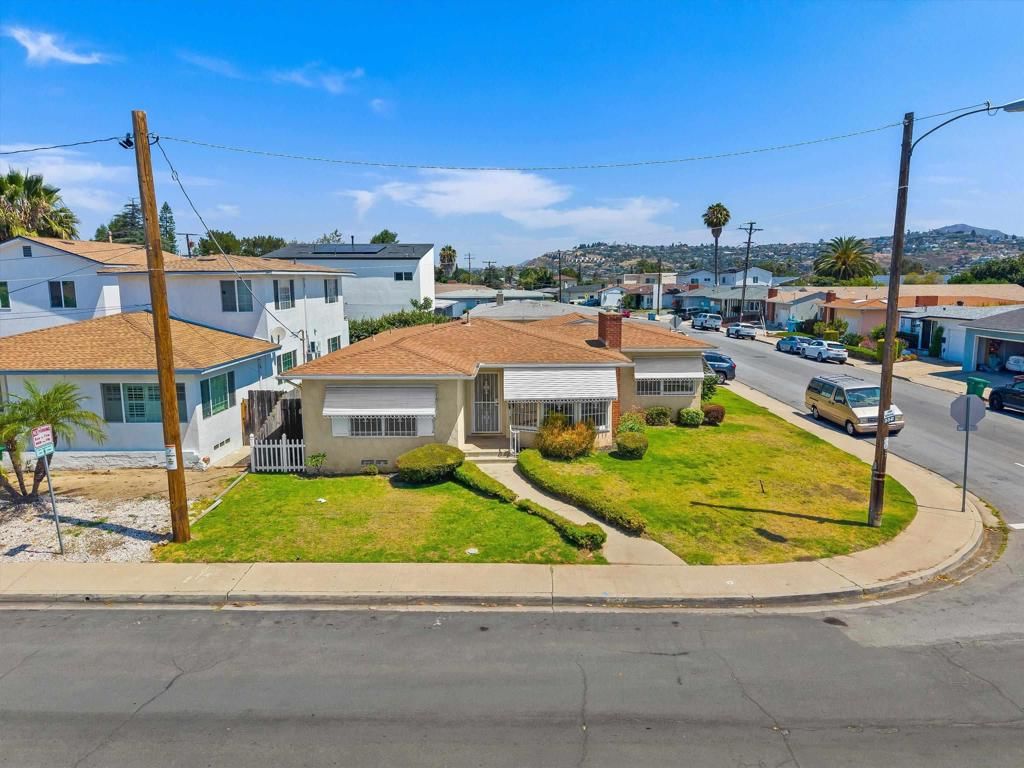6334 Mesita Dr — photo 3