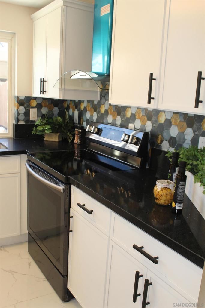 11935 Royal Rd, Unit B, El Cajon, CA, 92021