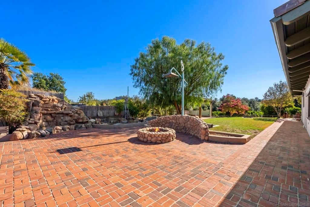 Property photo 32