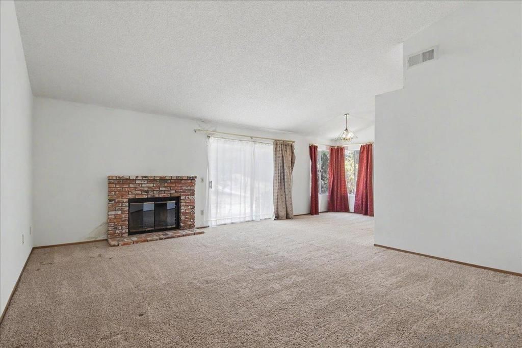 1555 Del Mar Road, Oceanside, CA, 92057
