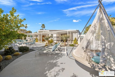 805 Garden Road, Palm Springs, CA 92262