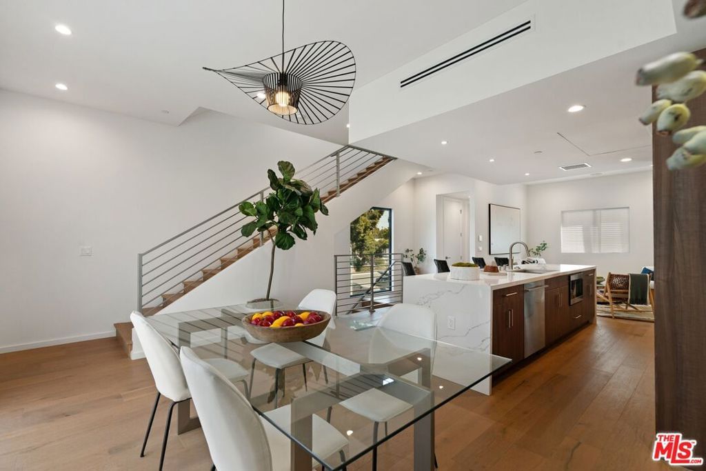 12610 Venice Boulevard