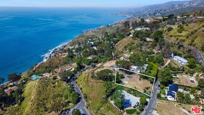 20572 Little Rock Way, Malibu, CA 90265