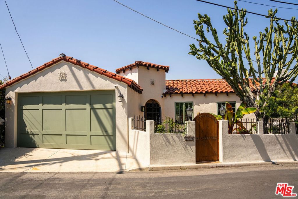 2558 Corralitas Drive — photo 3