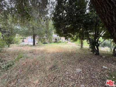 1457 Cheviotdale Drive, Pasadena, CA 91105