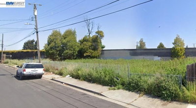 22680 Happyland Ave, Hayward, CA 94541