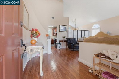 330 Bartlett Ct, Suisun City, CA 94585