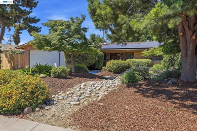 4020 Judy Ave, Visalia, CA 93277