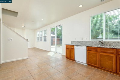 7690 Roosterfish Way, Sacramento, CA 95828