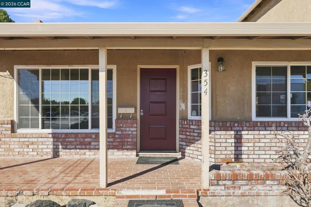 354 Yosemite Dr, Pittsburg, CA, 94565