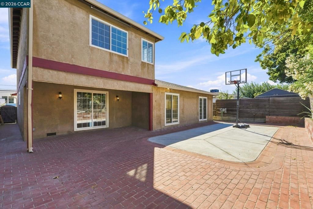 Property photo 25
