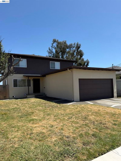 3230 Knowland Ave, Oakland, CA 94619