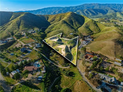 1 Erin Way, Agua Dulce, CA 91350