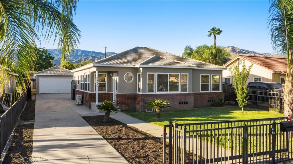 Property photo 36