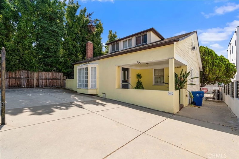 4458 Maplewood Avenue