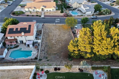 13390 Chinquapin Drive, Victorville, CA 92395