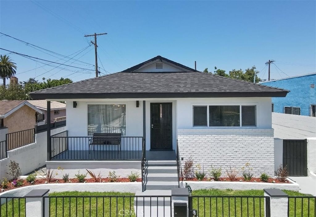 1839 35th Place, Los Angeles, CA, 90018