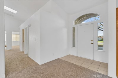 8590 Sierra Vista, Fresno, CA 93720