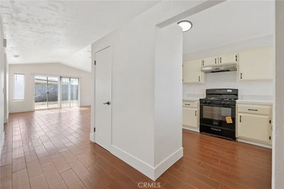 1171 State Street, Hanford, CA 93230