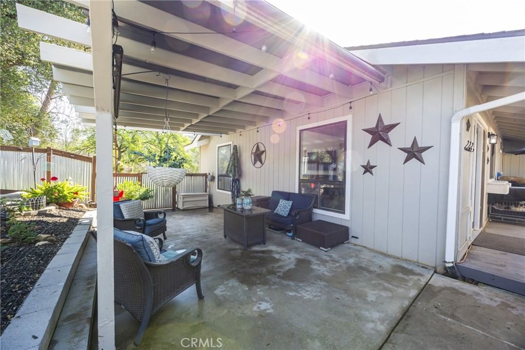 Property photo 44