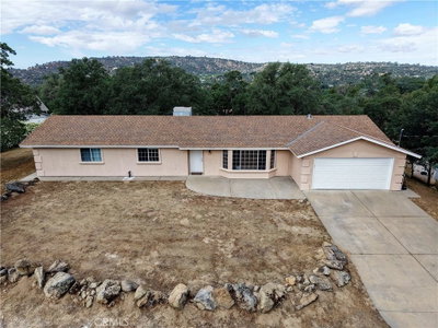 30142 Revis Road, Coarsegold, CA 93614