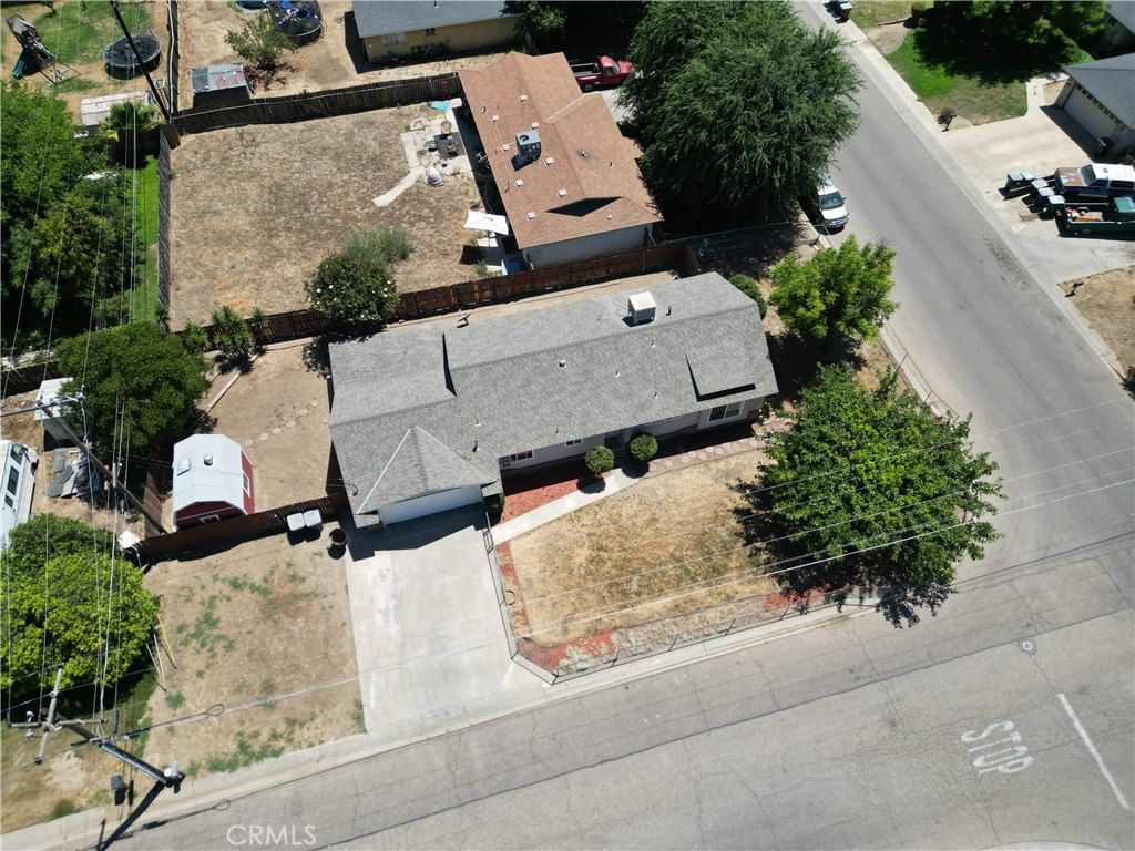 Property photo 33