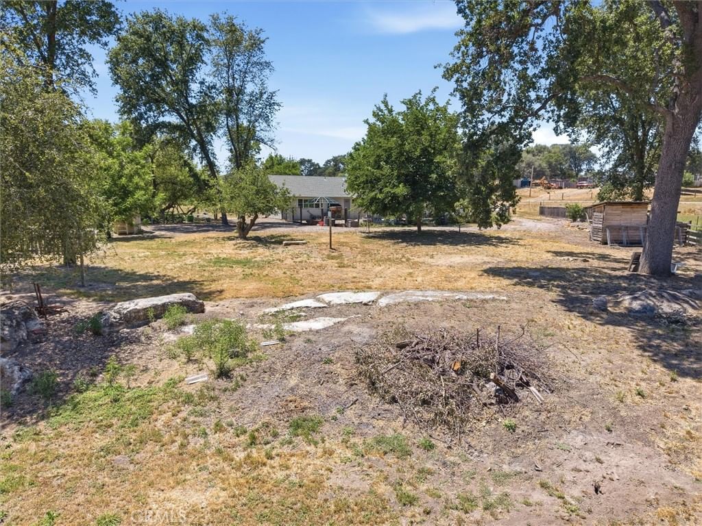 Property photo 44