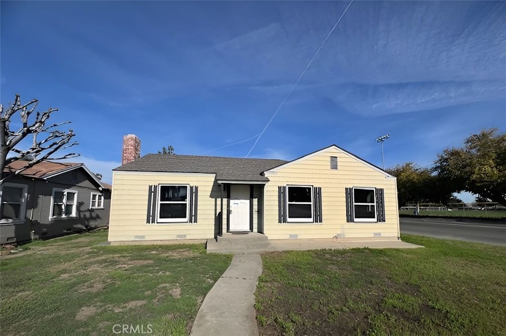 397 Hoover, Coalinga, CA, 93210