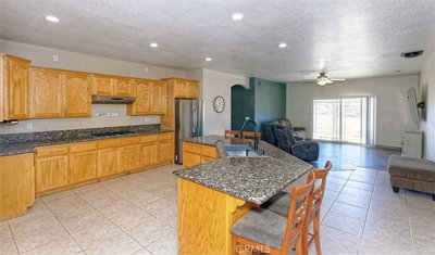 8855 Smith Road, Phelan, CA 92371