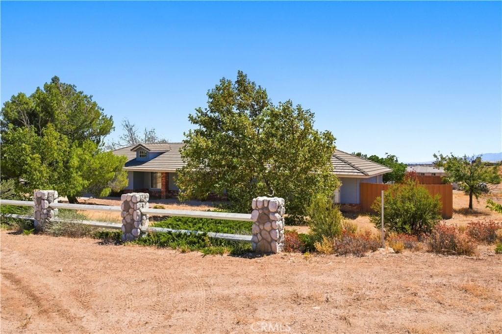 8451 Sky Harbor, Phelan, CA, 92371