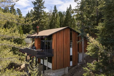 287 Grizzly Road, Lake Arrowhead, CA 92352