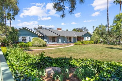 461 Sunset Drive, Redlands, CA 92373