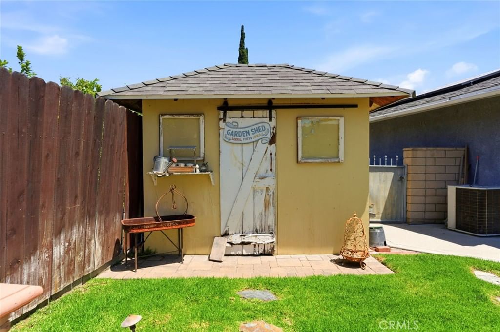 Property photo 44