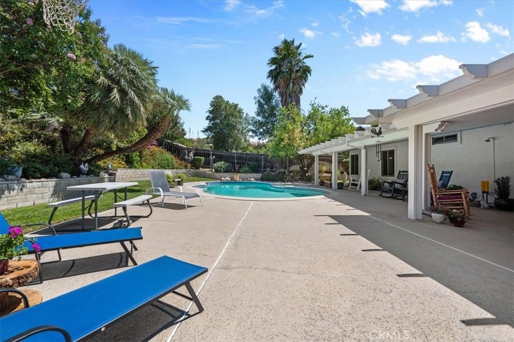 Property photo 31