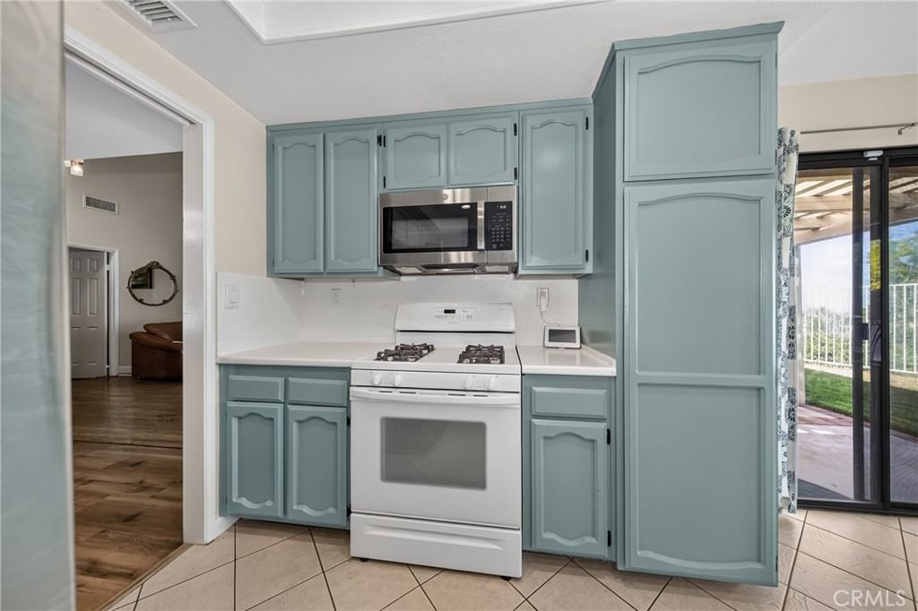 28958 Shadow Creek, Highland, CA, 92346