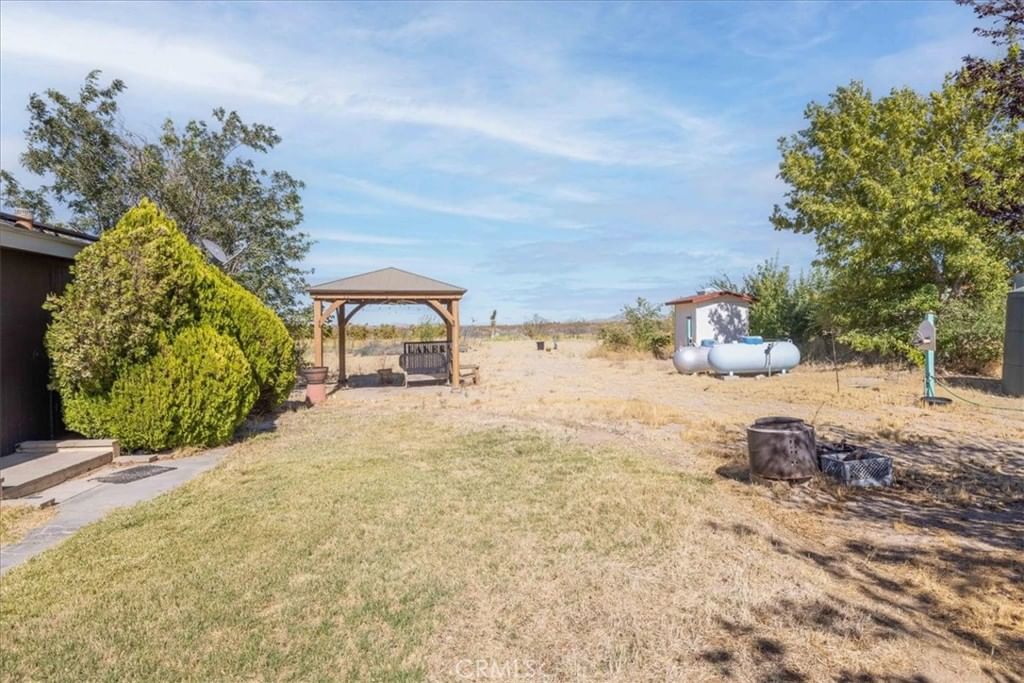Property photo 33