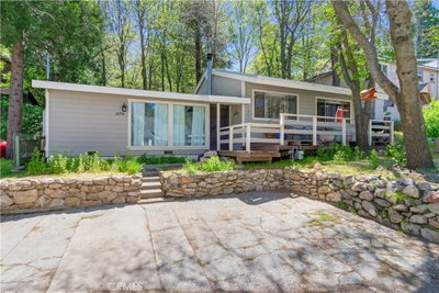279 Forest Circle, Crestline, CA 92325
