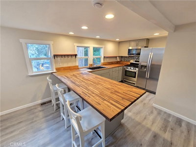 26058 Fire Hall Loop, Twin Peaks, CA 92391