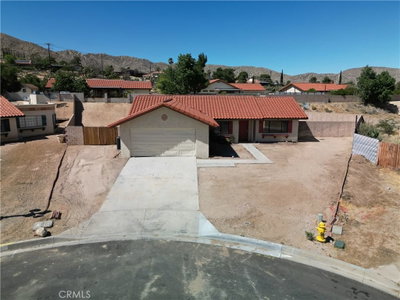 7611 La Paz Court, Yucca Valley, CA 92284