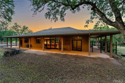 17205 Black Oak Hill, Middletown, CA 95461