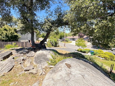 19380 Rockridge Way, Sonora, CA 95370