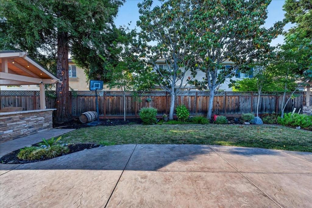 Property photo 56