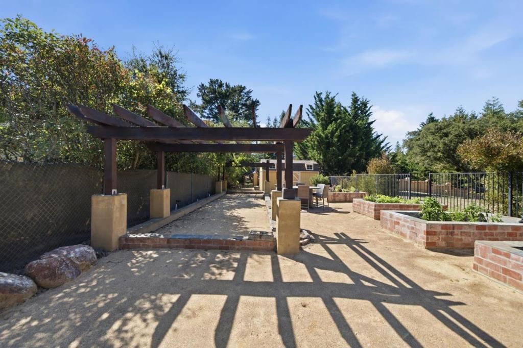Property photo 47