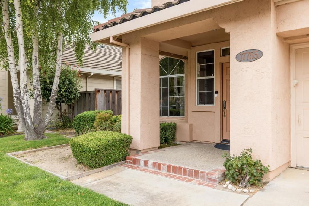 17755 Riverbend Road, Salinas, CA, 93908