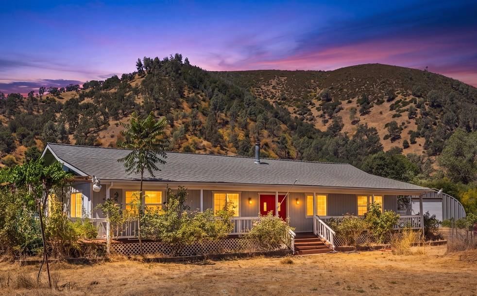 1633 New Long Valley Road, Clearlake Oaks, CA, 95423