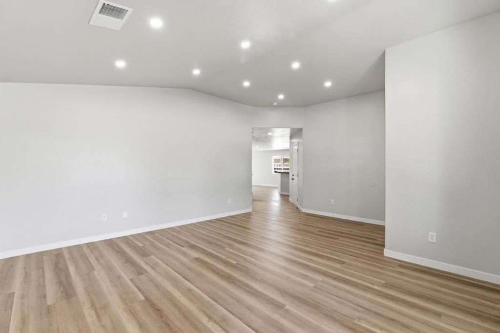 3709 Harris Road, Bakersfield, CA, 93313